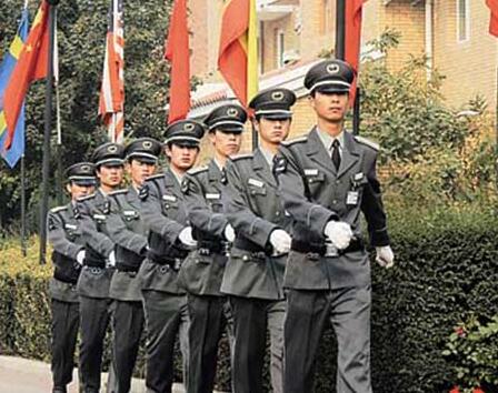 襄陽(yáng)戎安物業(yè)保安 襄陽(yáng)戎安物業(yè)保安