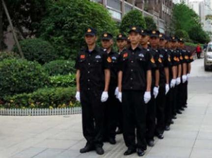 保安人員在停車場進行工作時，需要負責(zé)什么呢？